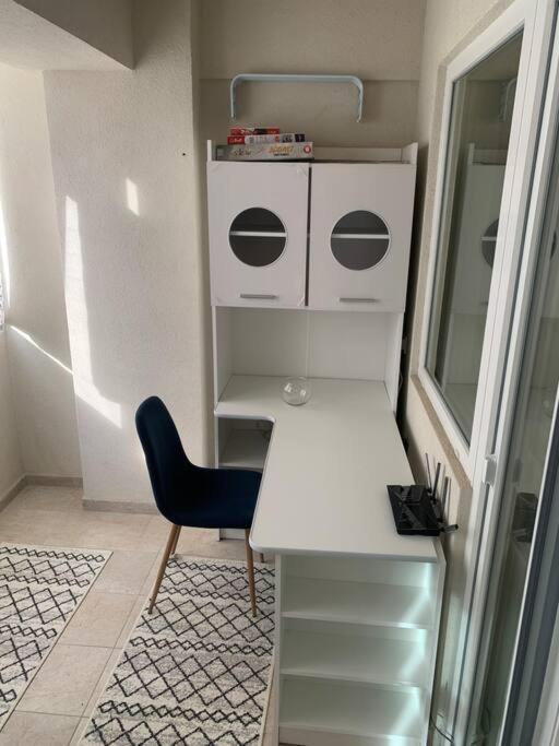 Lovely Bacau 1 Bedroom Apartment Exterior foto
